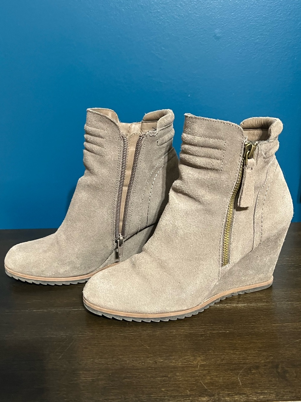 Crown Vintage Suede Wedge Ankle Boots in Light Taupe